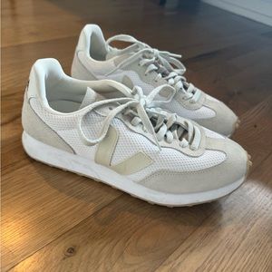 Veja Rio Bronco size 41